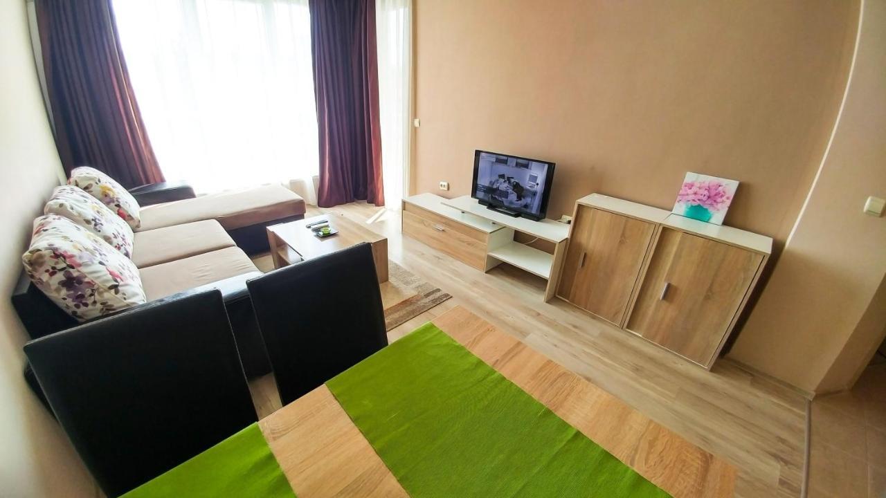 Oazis Apartment Бургас Экстерьер фото