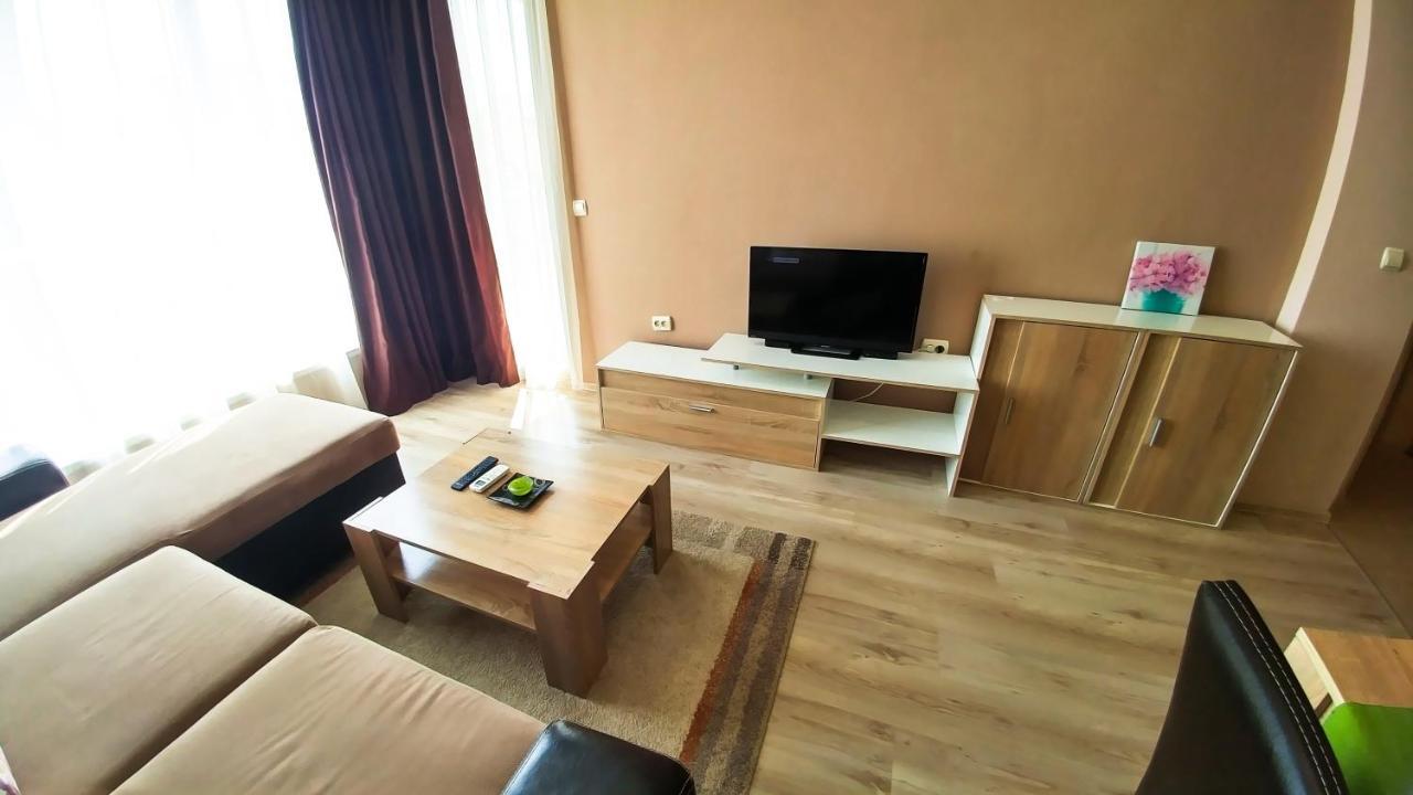 Oazis Apartment Бургас Экстерьер фото